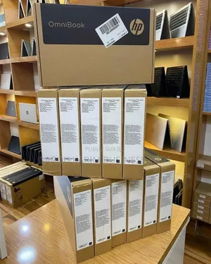 New HP OmniBook 5 Flip 16GB Intel Core Ultra 7 SSD 512GB