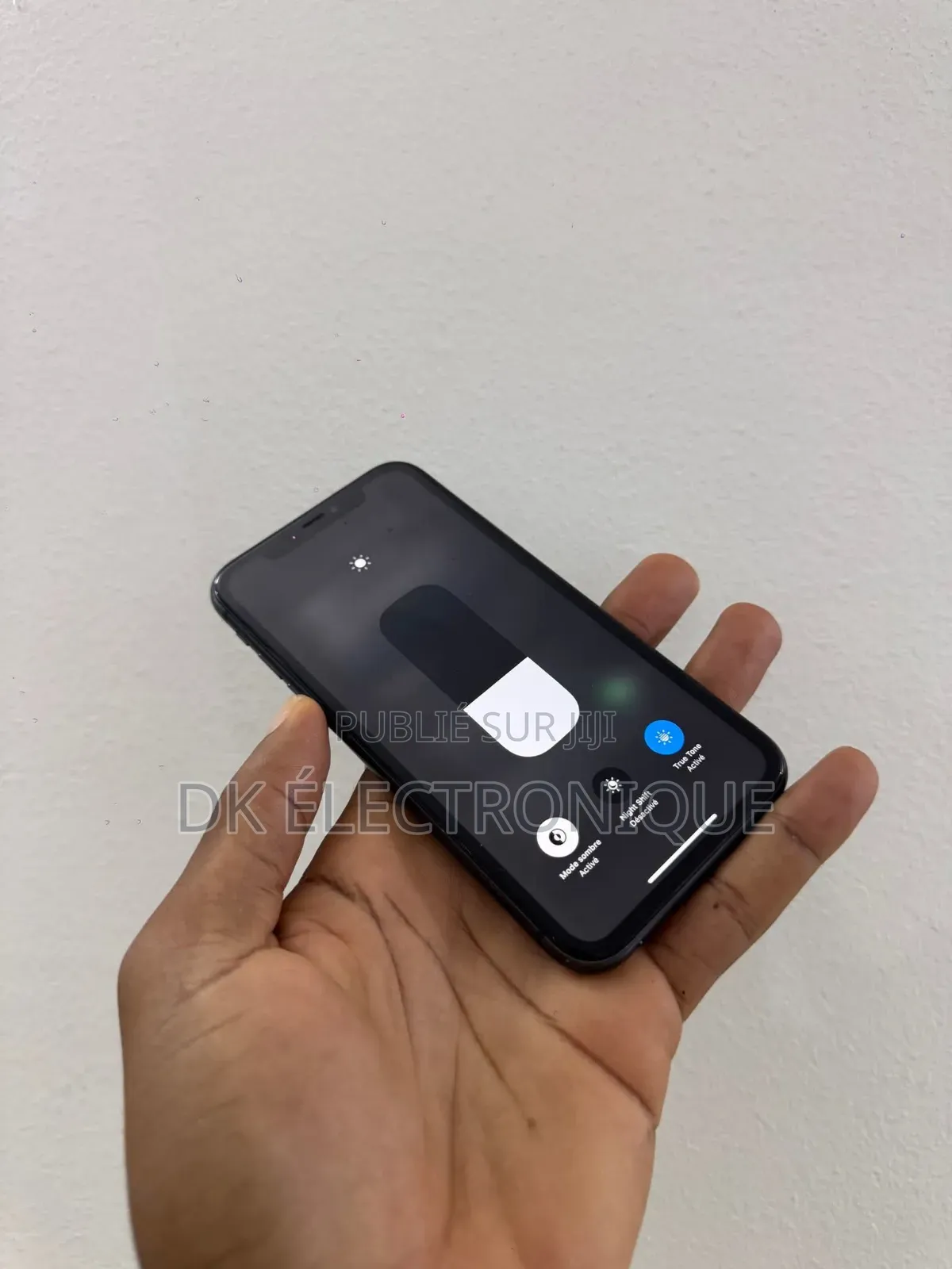 Pomme iPhone 11 64 GB Noir