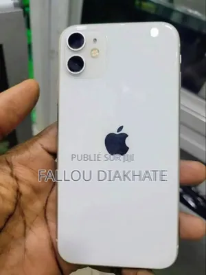 Photo - New Apple iPhone 11 128 GB