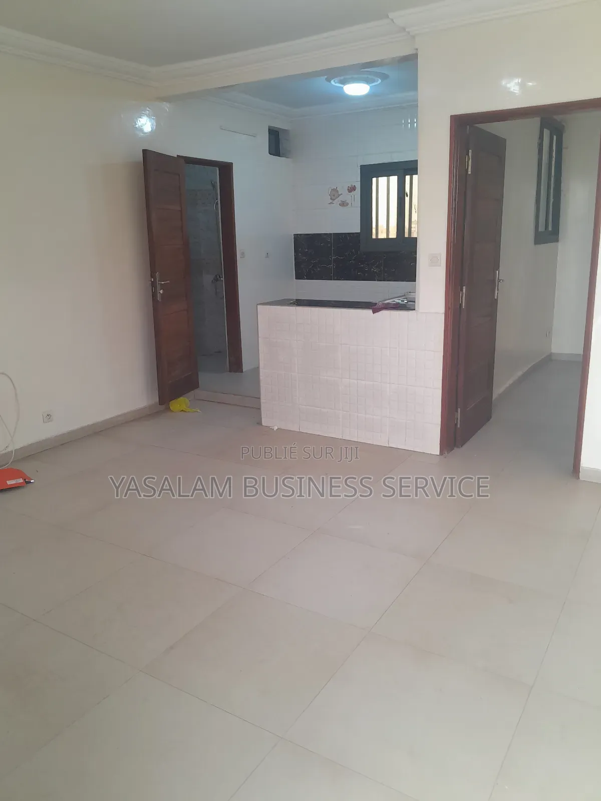 1chbre Studio dans Yasalam Business, Patte d'Oie à Louer