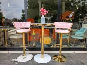 Tête-À-Têtes Neufs