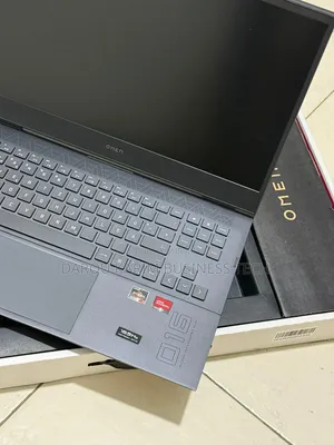 Photo - New Ordinateur Portable HP Omen 16 16GB AMD Ryzen 7 SSD 1T