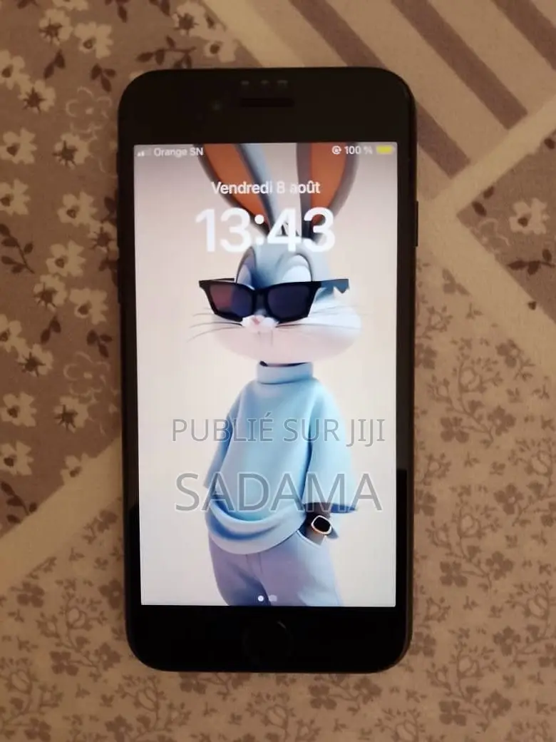 New Apple iPhone SE (2022) 64 GB Black