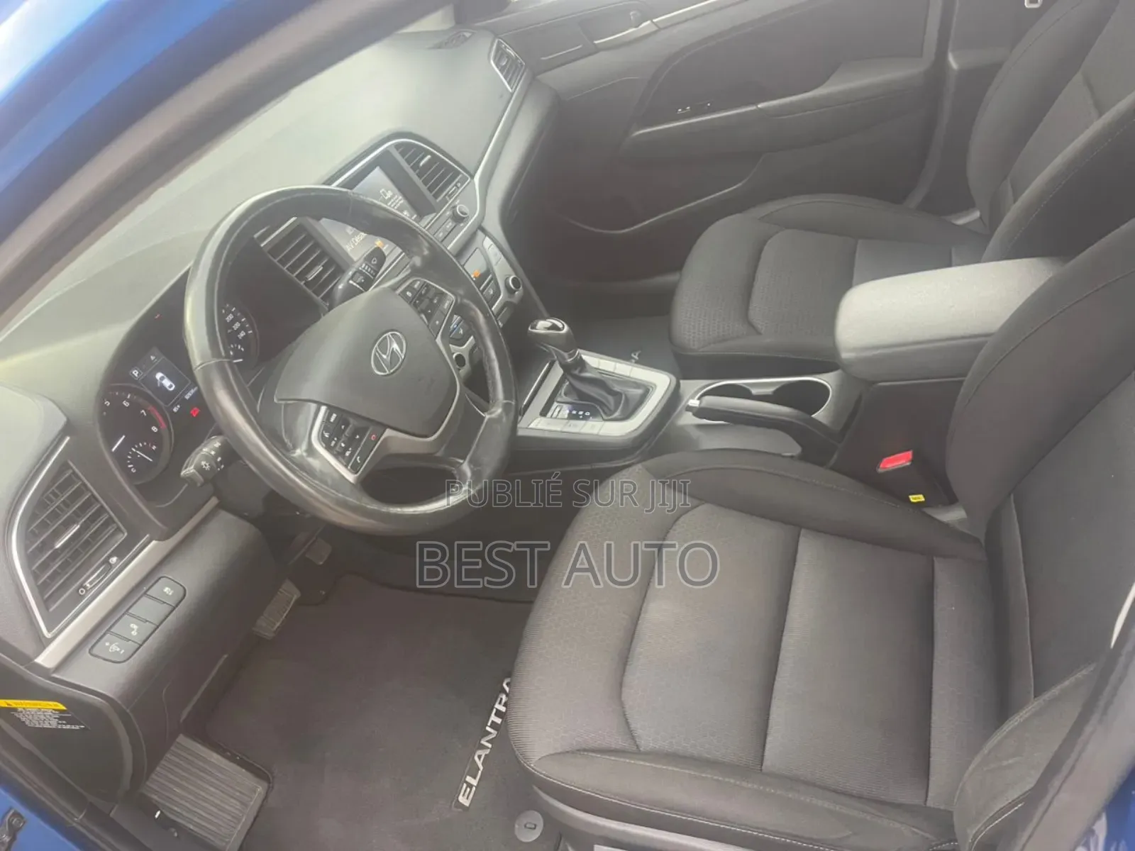 Hyundai Elantra 2018 Blue