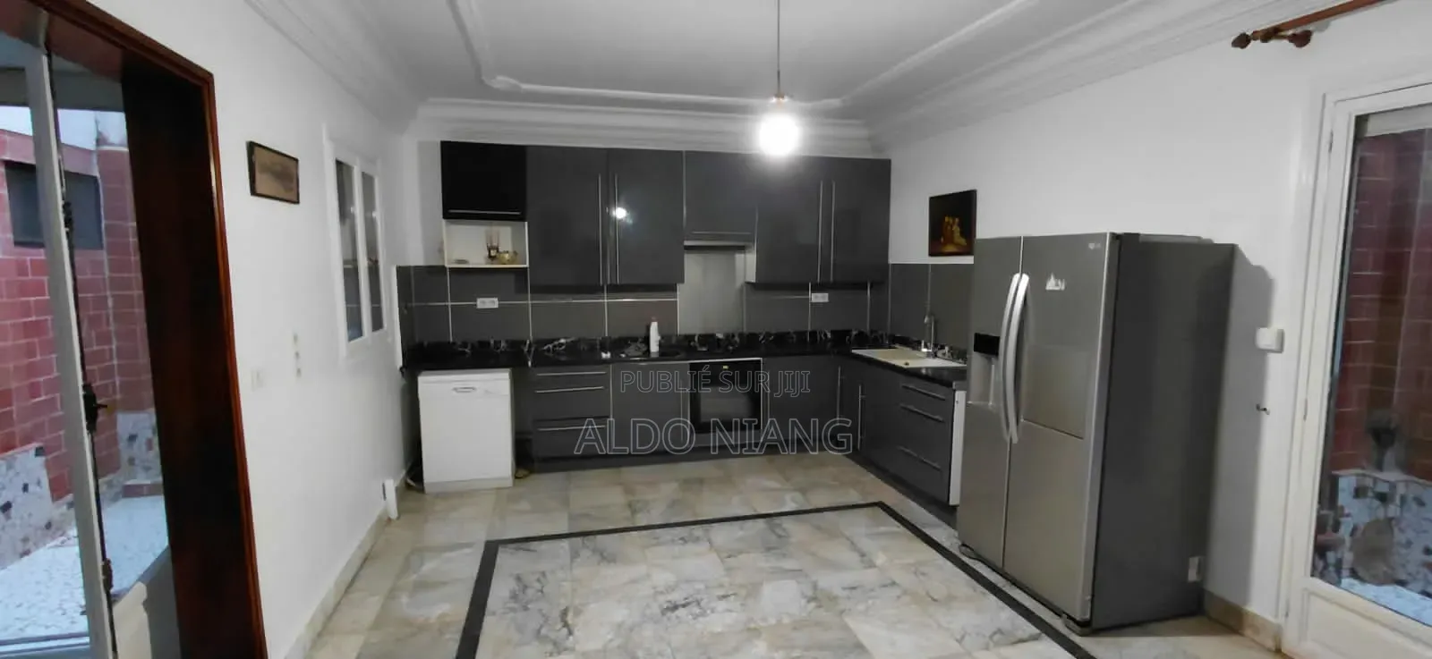 4chbre Villa dans Limaldo Immo, Almadies à Louer