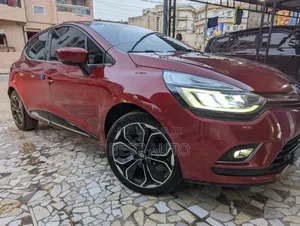 Renault Clio 2019 Rouge
