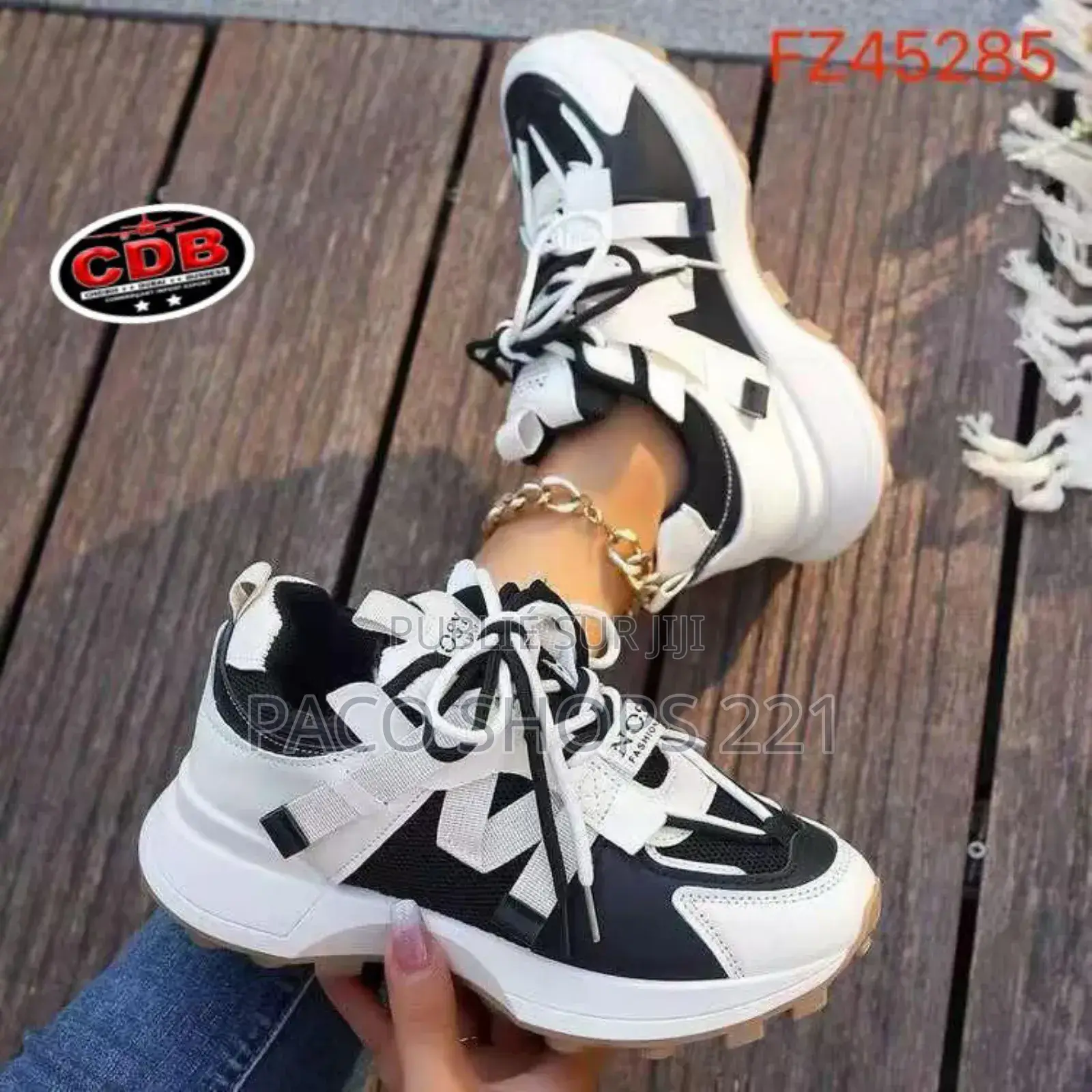 Sneakers Chunky CDB