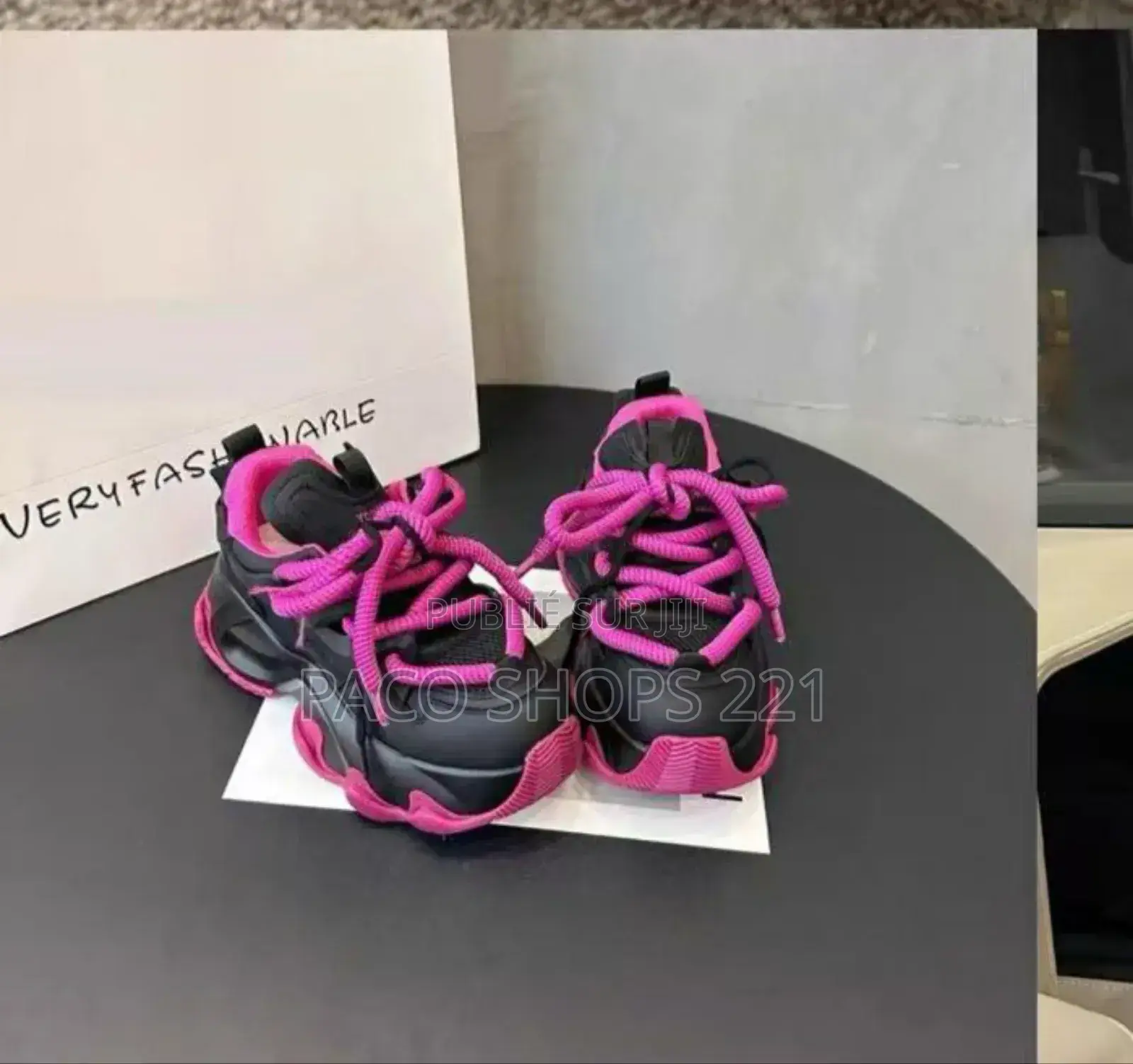 Sneakers Chunky CDB