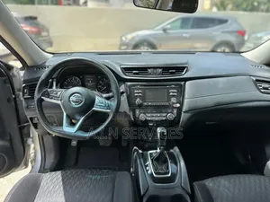 Nissan Rogue 2017 Gris