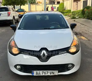 Photo - Renault Clio 2015 Blanc