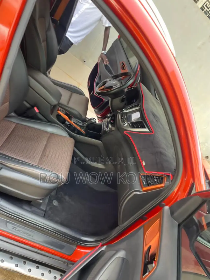 Hyundai Tucson Sport AWD 2017 Orange