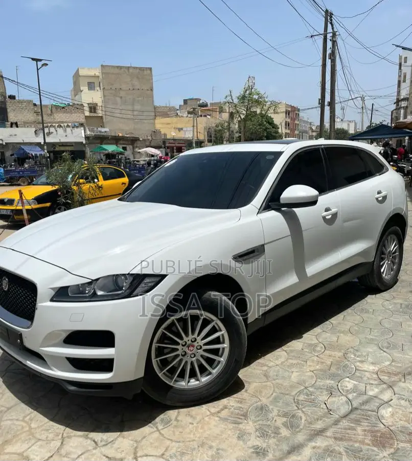 Jaguar F-Pace 2017 Blanc