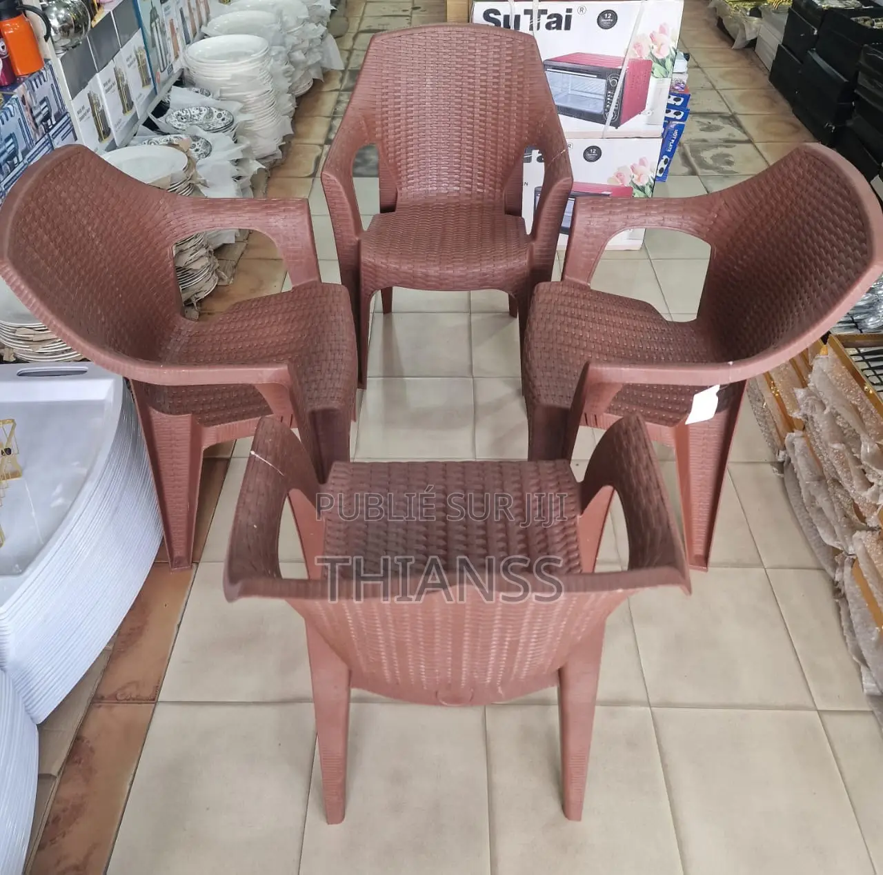 4 Chaises Plastique Original