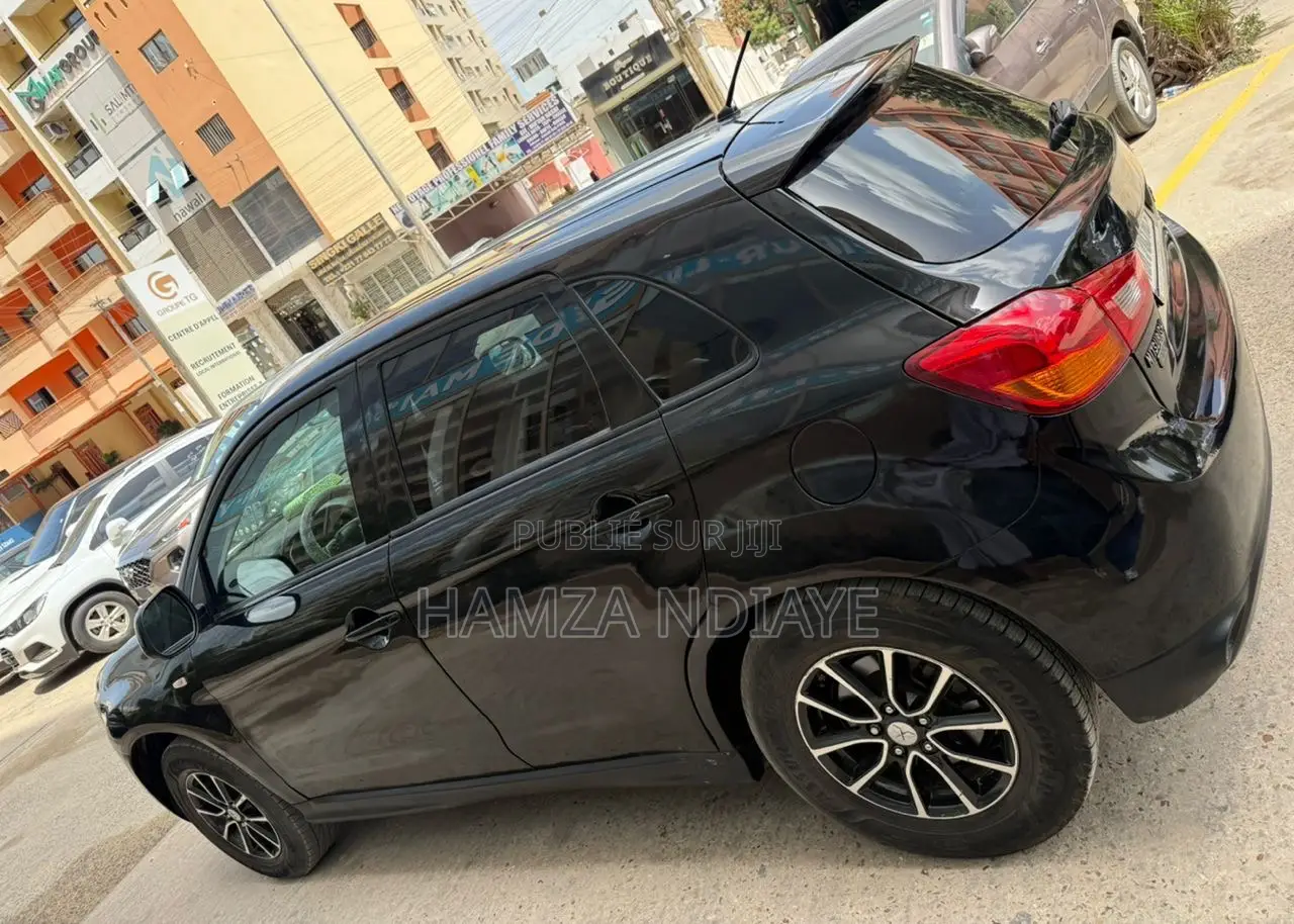 Mitsubishi RVR 2015 Noir Mat