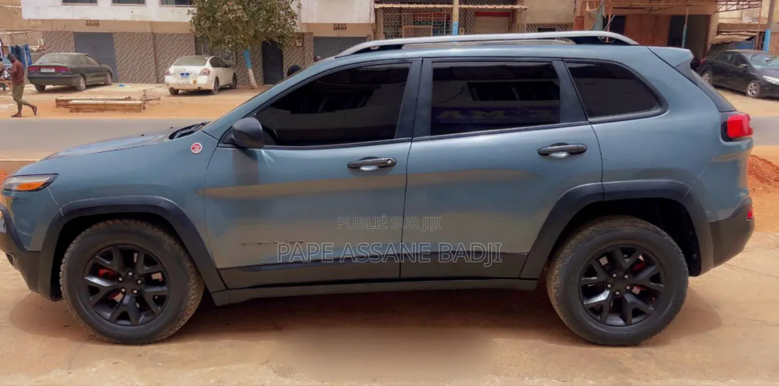 Location Jeep Cherokee Trailhawk