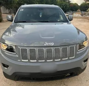 Photo - Location Jeep Grand Cherokee Laredo