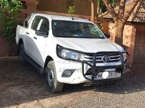Photo - Location Pick-Up Toyota Hilux 2020
