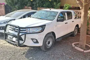 Location Pick-Up Toyota Hilux 2020