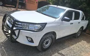 Location Pick-Up Toyota Hilux 2020