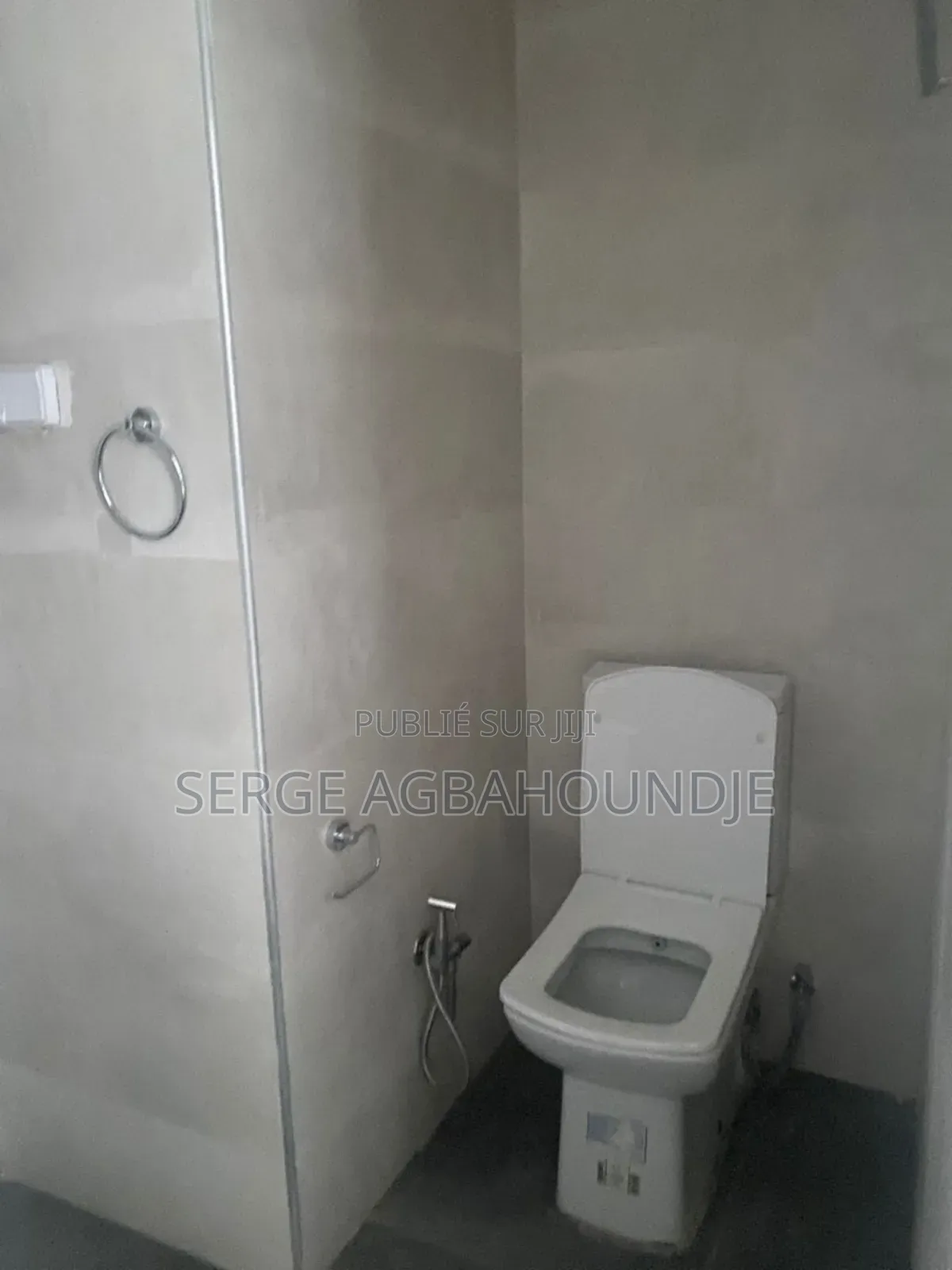 5chbre Appartement dans Appartement F5 Haut, Dakar Plateau à Louer