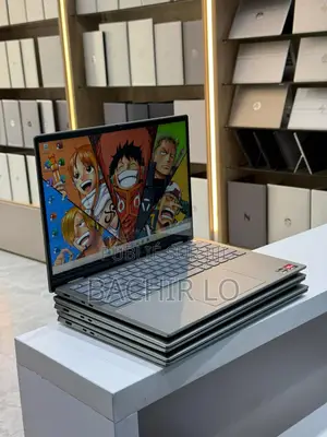 Photo - New Ordinateur Portable Dell Inspiron 14 16GB AMD Ryzen 7 SSD 512GB