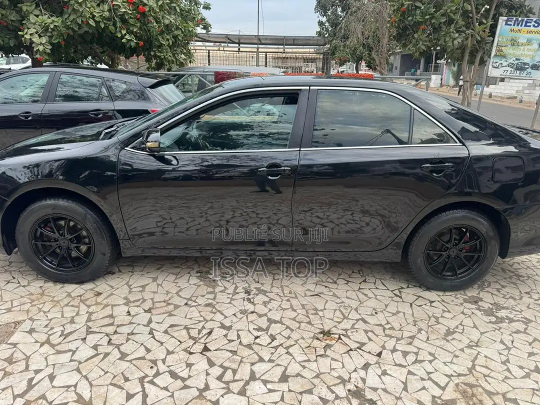 Toyota Camry 2014 Black