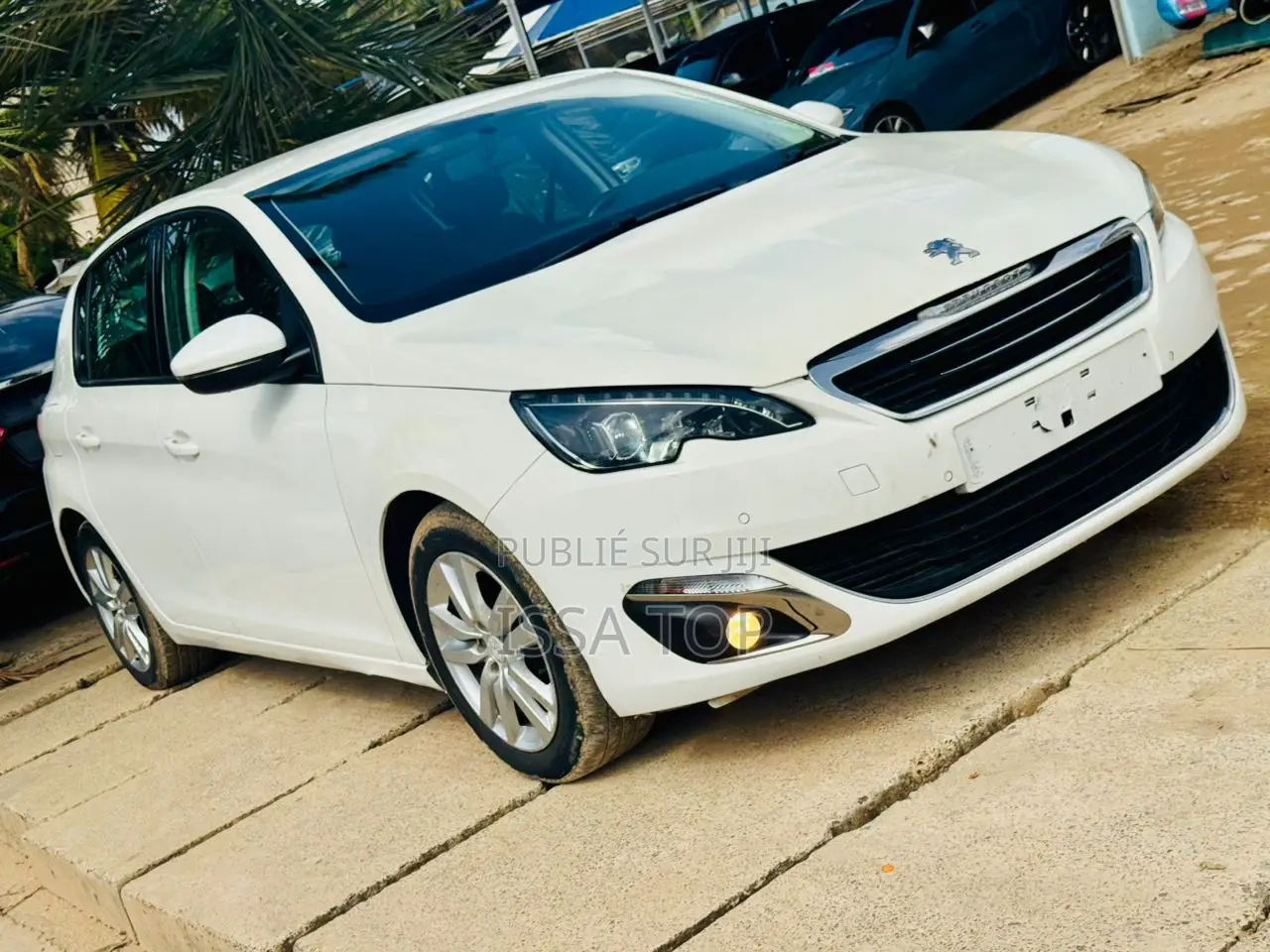 PEUGEOT 308 2019 Blanc