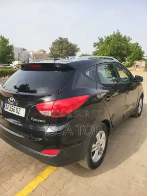 Hyundai Tucson 2012 Black