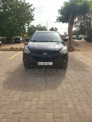 Hyundai Tucson 2012 Black