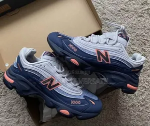 Photo - New Balance 1000