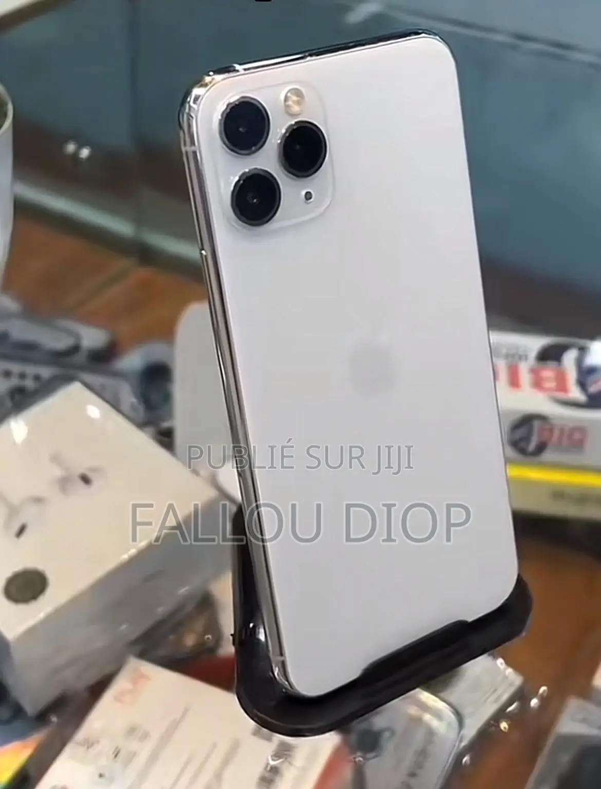 New Apple iPhone 11 Pro 64 GB Black