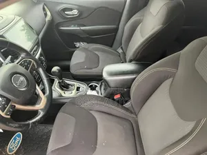 Jeep Cherokee 2015 Gris