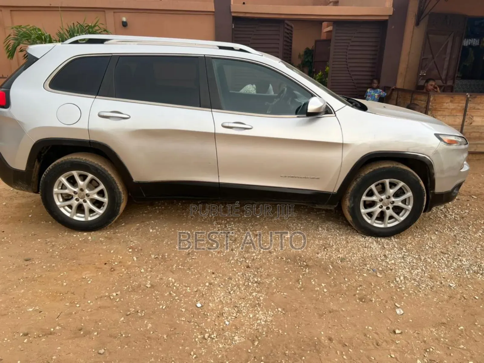 Jeep Cherokee 2015 Gris