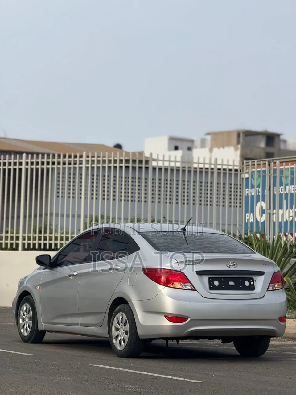 Hyundai Accent 2016 Gris