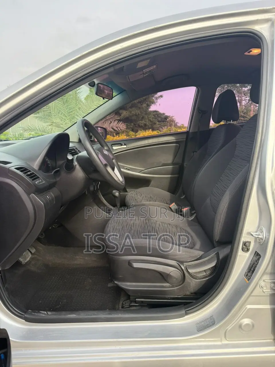 Hyundai Accent 2016 Gris