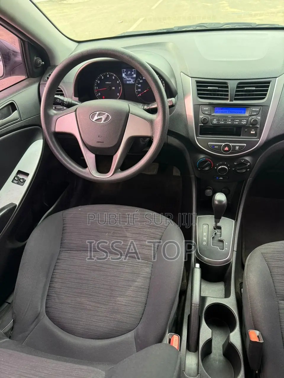 Hyundai Accent 2016 Gris