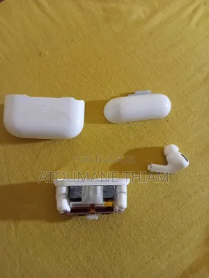 Photo - Airpod Pièce Détachées