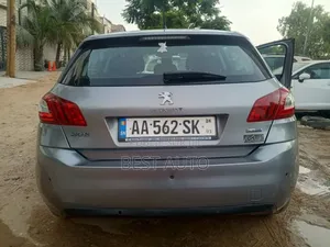 Photo - PEUGEOT 308 2015 Gris