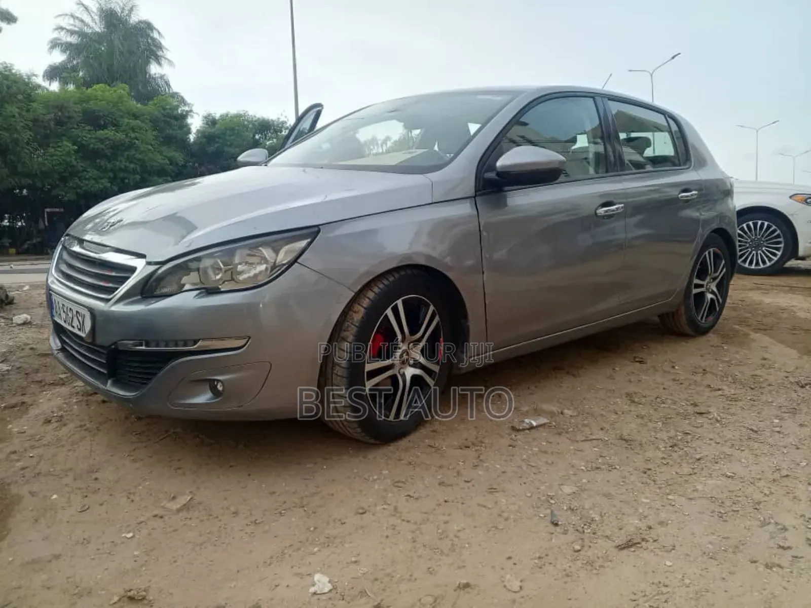 PEUGEOT 308 2015 Gris