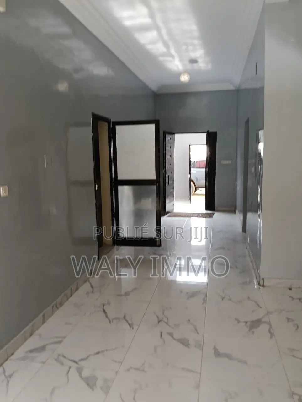 6chbre Maison dans Villa, Sindia à Louer