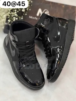 Photo - Air Jordan 1 Montante