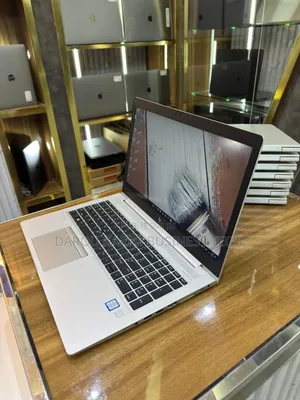 New Ordinateur Portable HP EliteBook 850 G6 8GB Intel Core I5 SSD 256GB