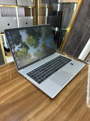 Photo - New Ordinateur Portable HP ProBook 450 G9 32GB Intel Core I7 SSD 512GB