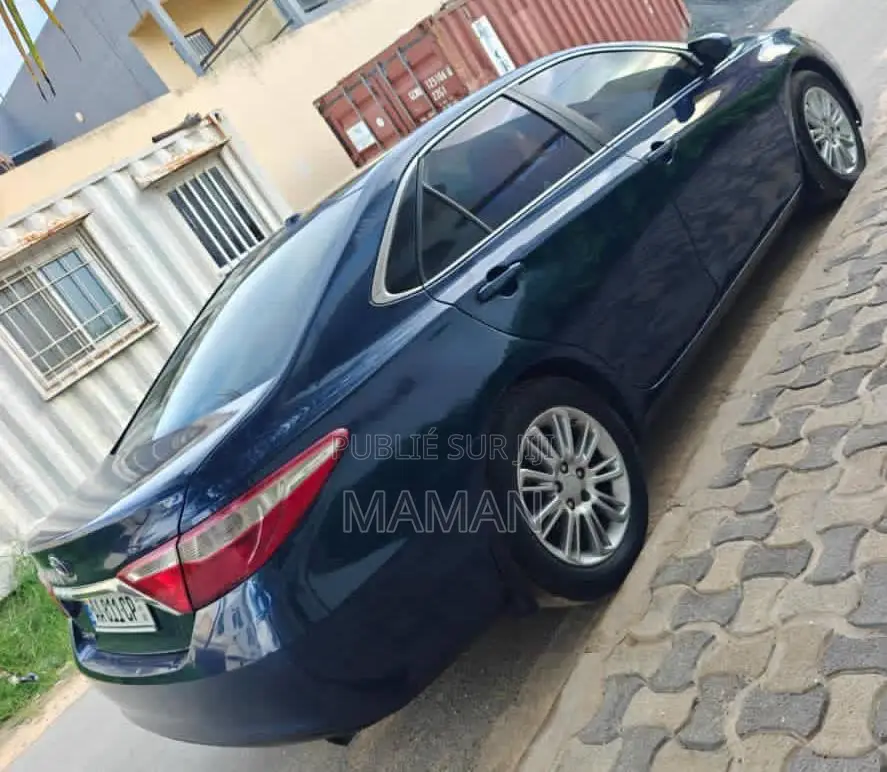 Toyota Camry 2015 Blue