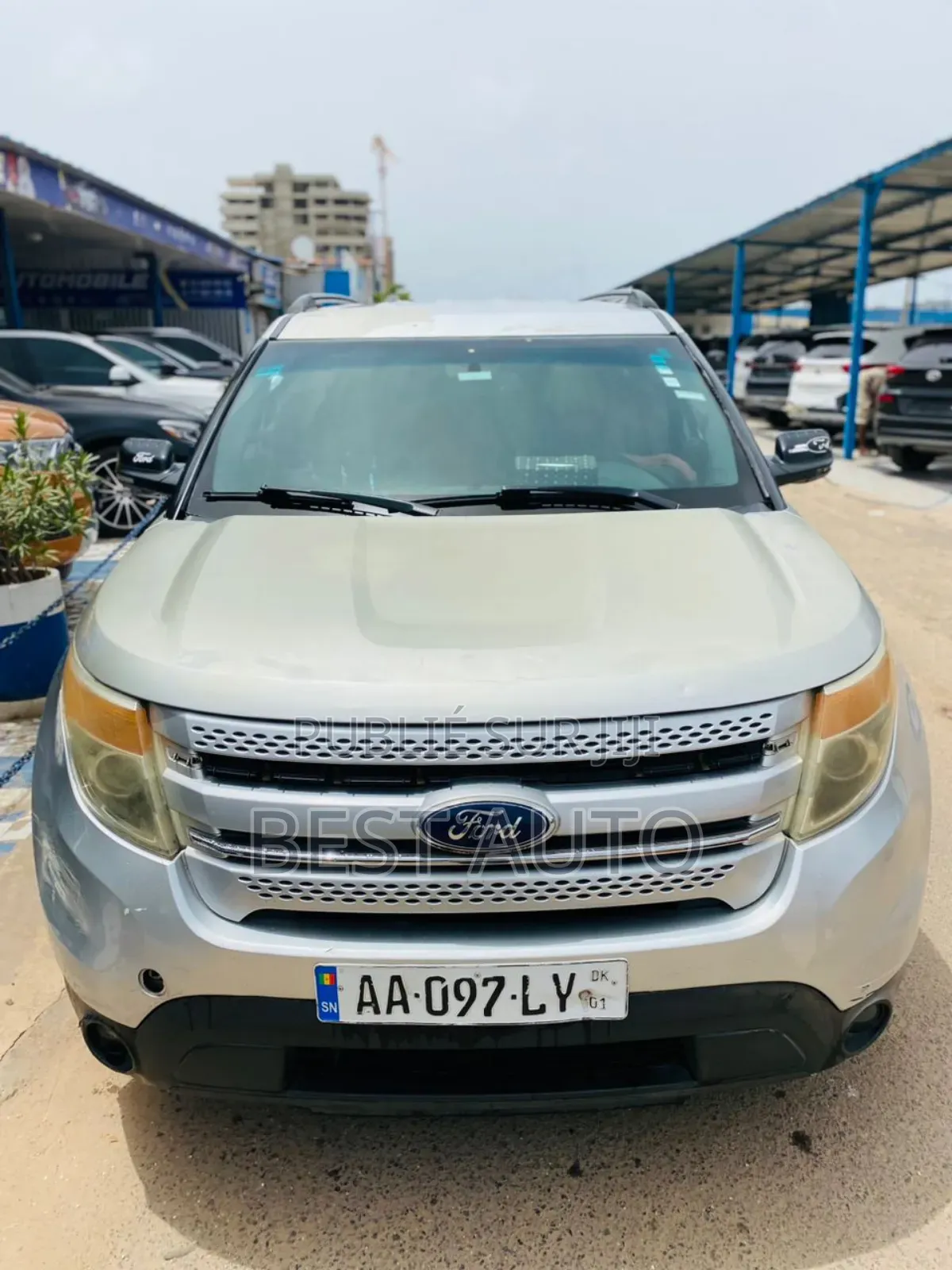 Ford Explorer 2014 Gris