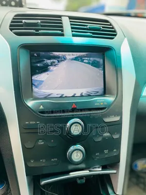 Ford Explorer 2014 Gris