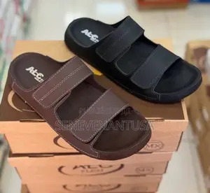 Photo - Sandal, Confortable Et Flexible