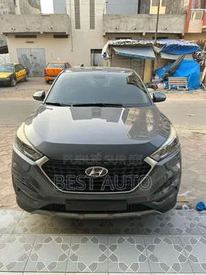 Photo - Hyundai Tucson 2017 Gris