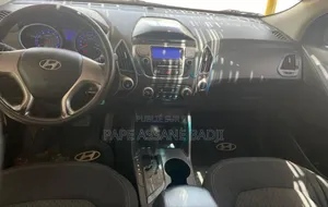 Hyundai Tucson GLS AWD 2013 Black