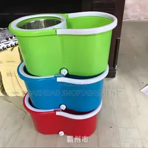  Kit Balai Serpillière Rotatif + Seau Essoreur – 9000 Fcfa 